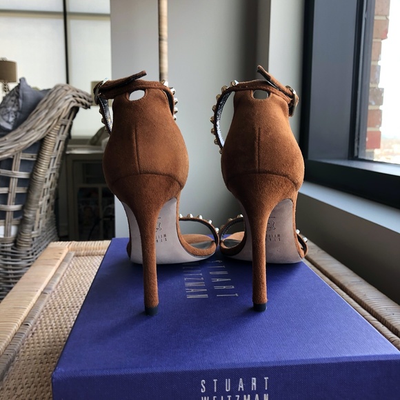 🎈🎉🎊 HOST PICK Stuart Weitzman Whatastud Sandals New 🎉🎊 - Picture 6 of 10